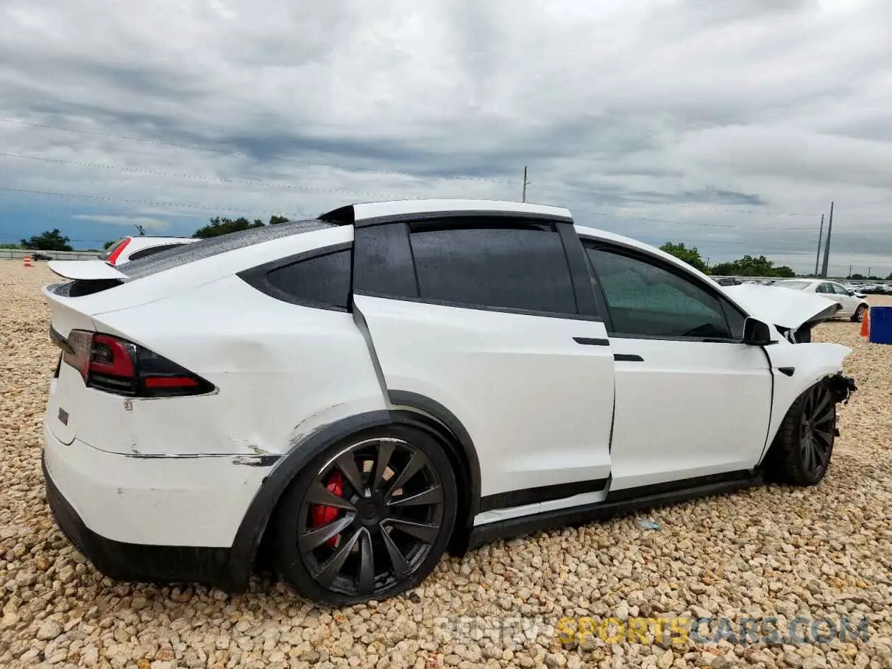 3 Photograph of a damaged car 7SAXCBE66SF463136 TESLA MODEL X 2025