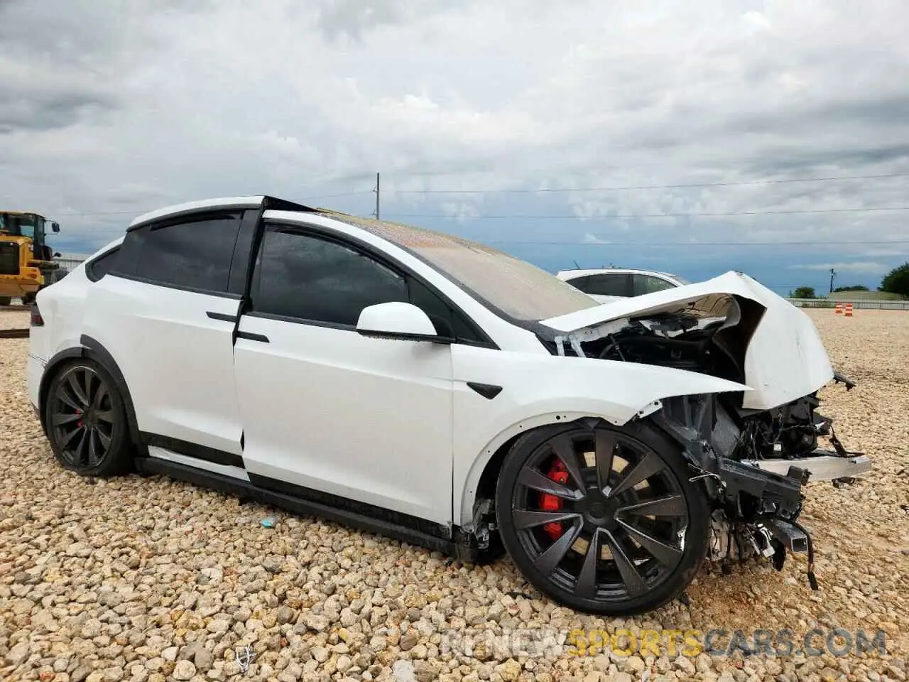 4 Photograph of a damaged car 7SAXCBE66SF463136 TESLA MODEL X 2025
