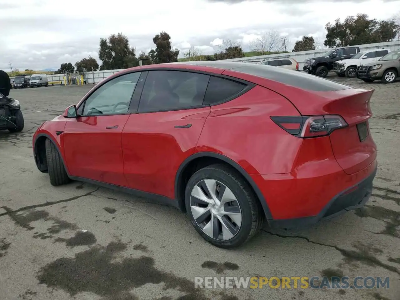 2 Photograph of a damaged car 5YJYGDEE0LF015324 TESLA MODEL Y 2020