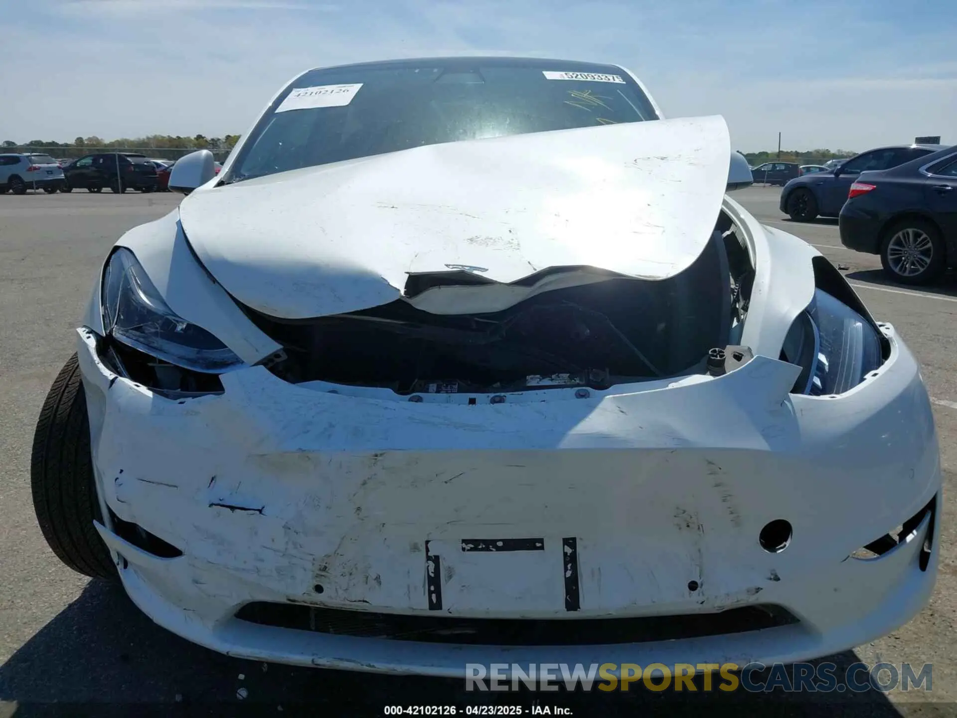 6 Photograph of a damaged car 5YJYGDEE0LF047030 TESLA MODEL Y 2020
