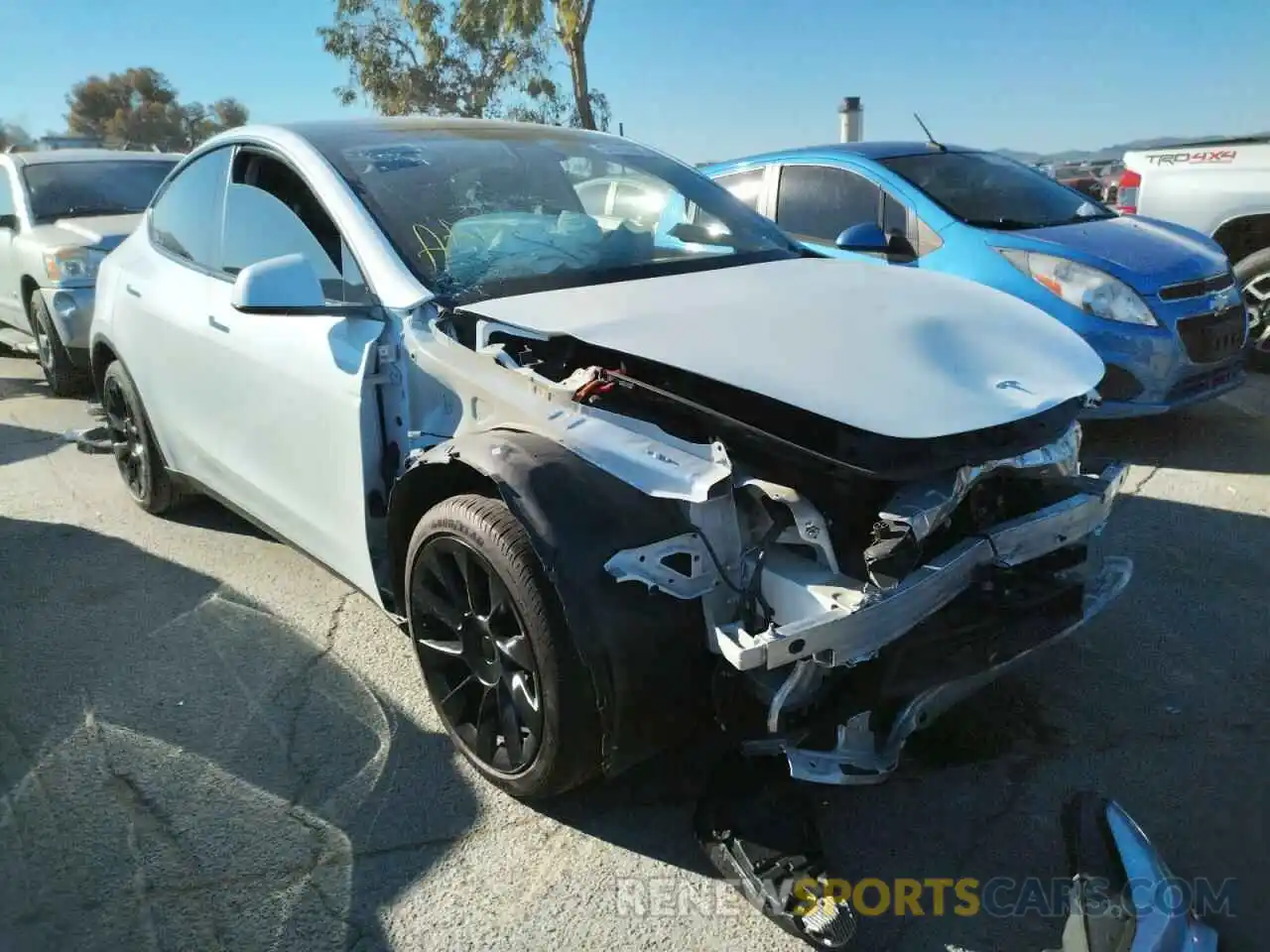 1 Photograph of a damaged car 5YJYGDEE0LF058366 TESLA MODEL Y 2020