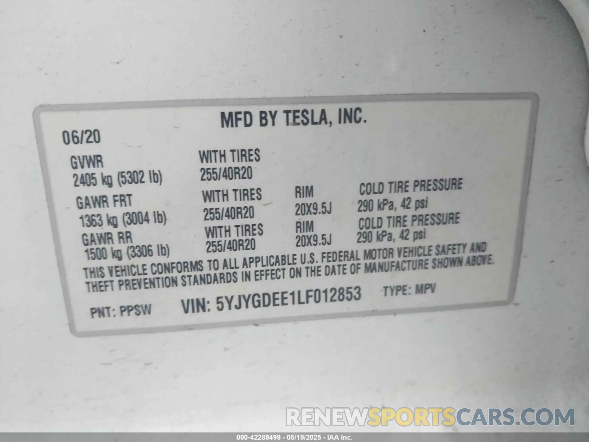 9 Photograph of a damaged car 5YJYGDEE1LF012853 TESLA MODEL Y 2020
