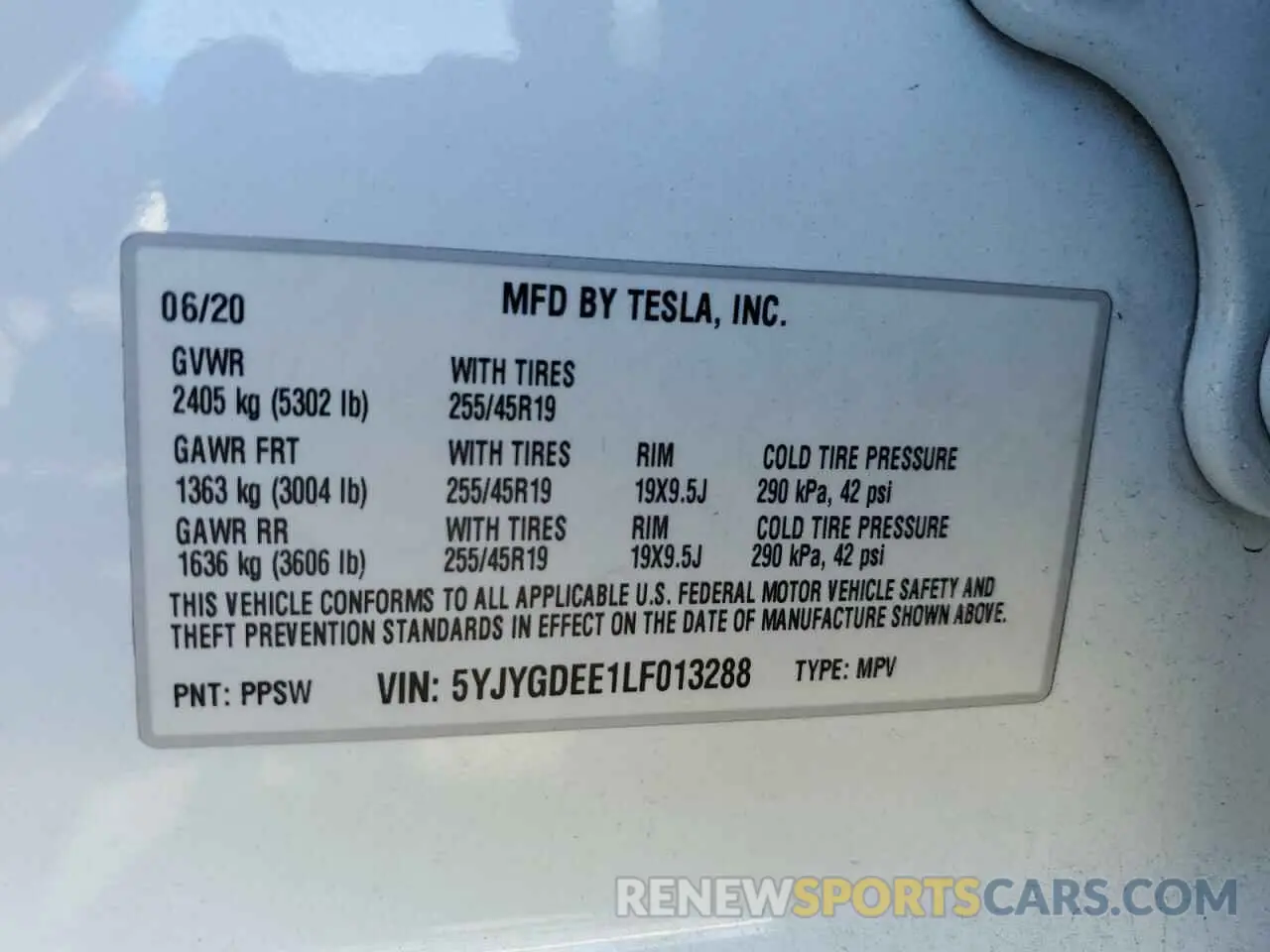 13 Photograph of a damaged car 5YJYGDEE1LF013288 TESLA MODEL Y 2020