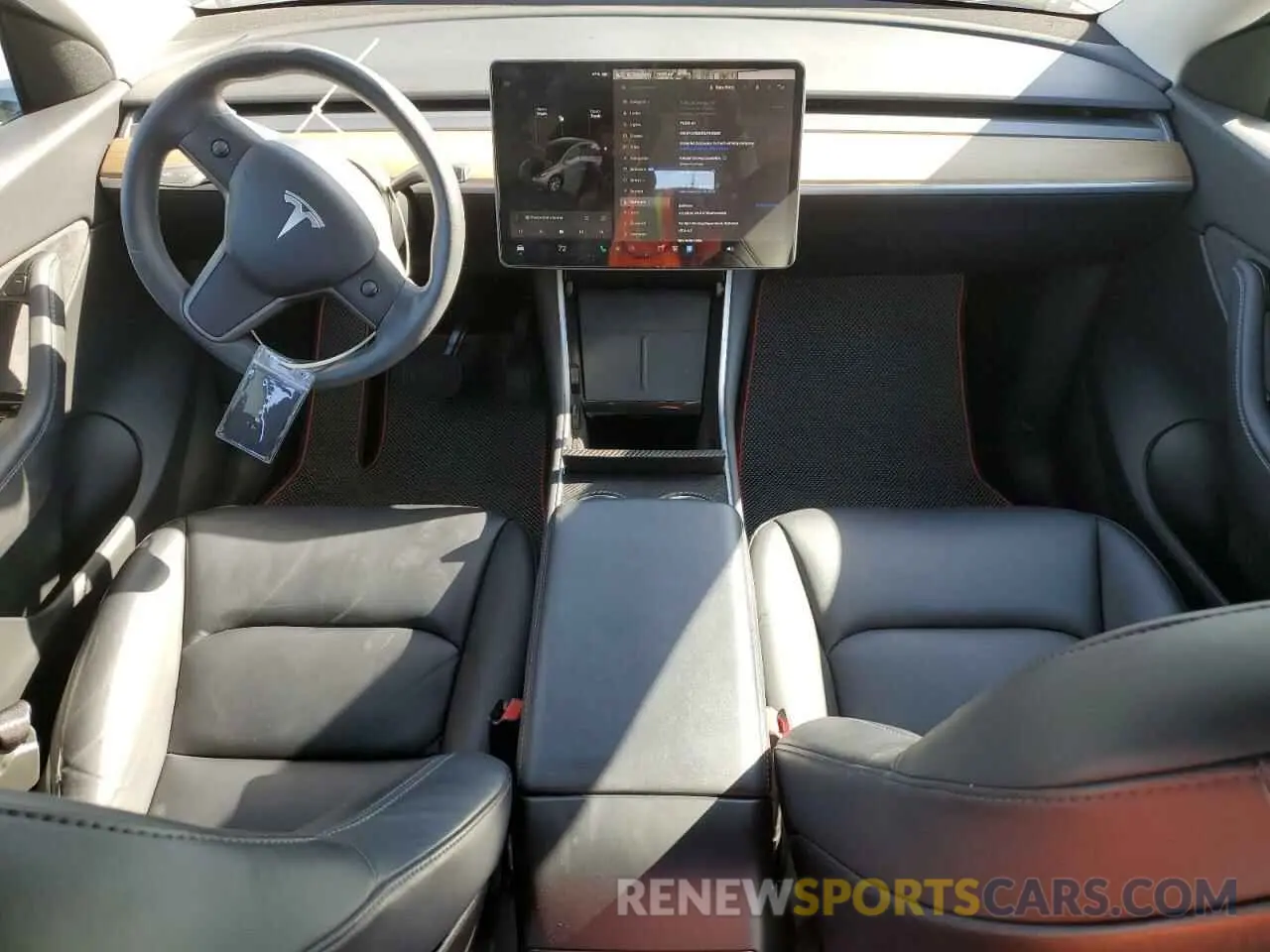 8 Photograph of a damaged car 5YJYGDEE1LF013288 TESLA MODEL Y 2020