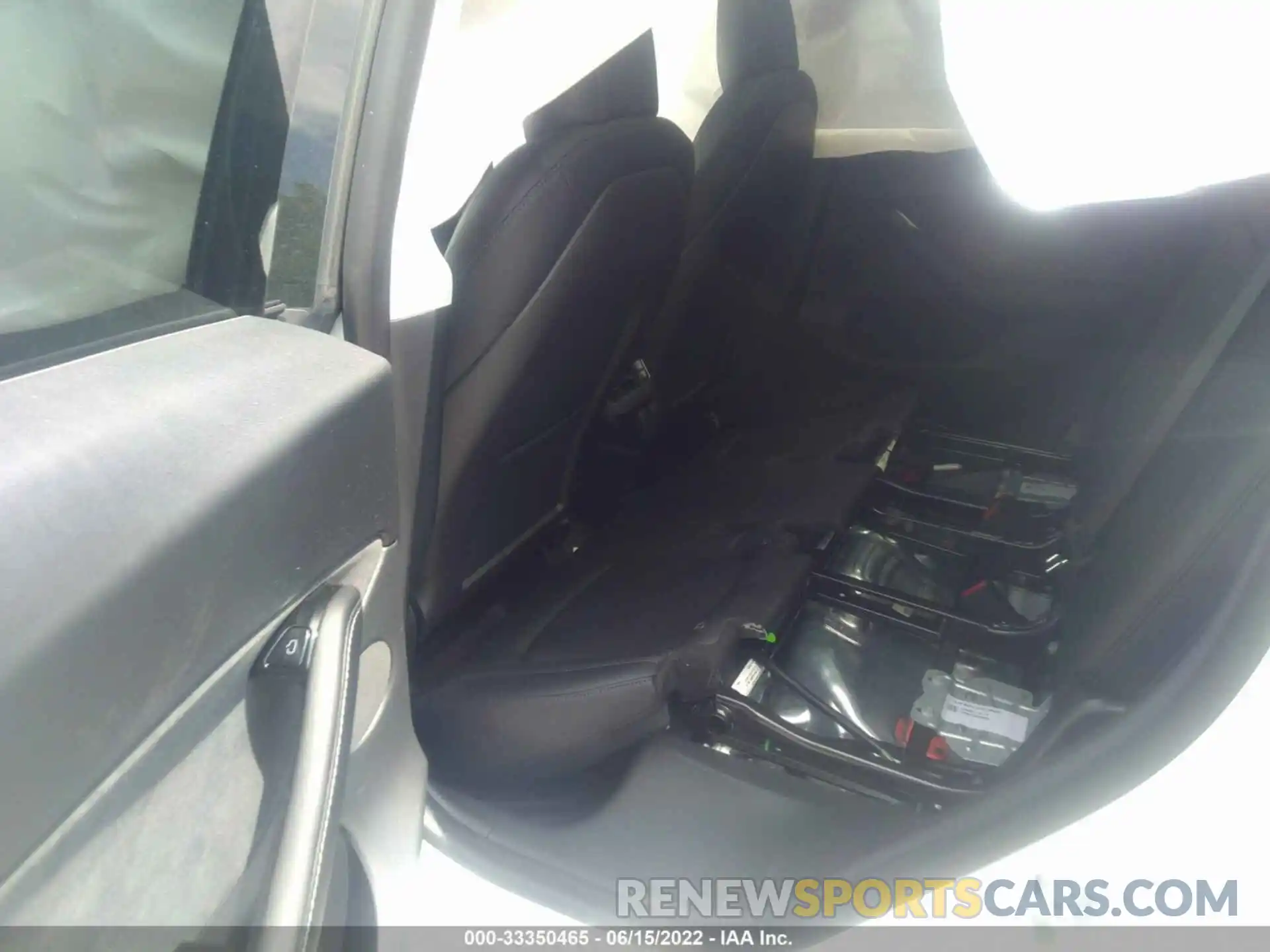 8 Photograph of a damaged car 5YJYGDEE1LF034061 TESLA MODEL Y 2020