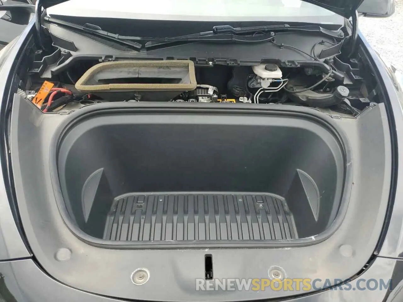 7 Photograph of a damaged car 5YJYGDEE1LF035193 TESLA MODEL Y 2020