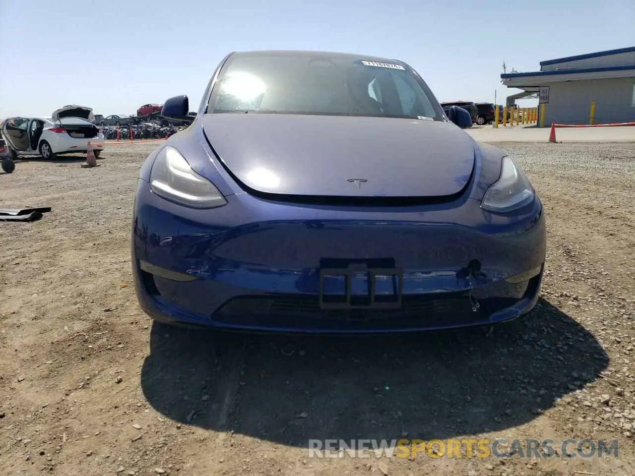 5 Photograph of a damaged car 5YJYGDEE1LF038224 TESLA MODEL Y 2020
