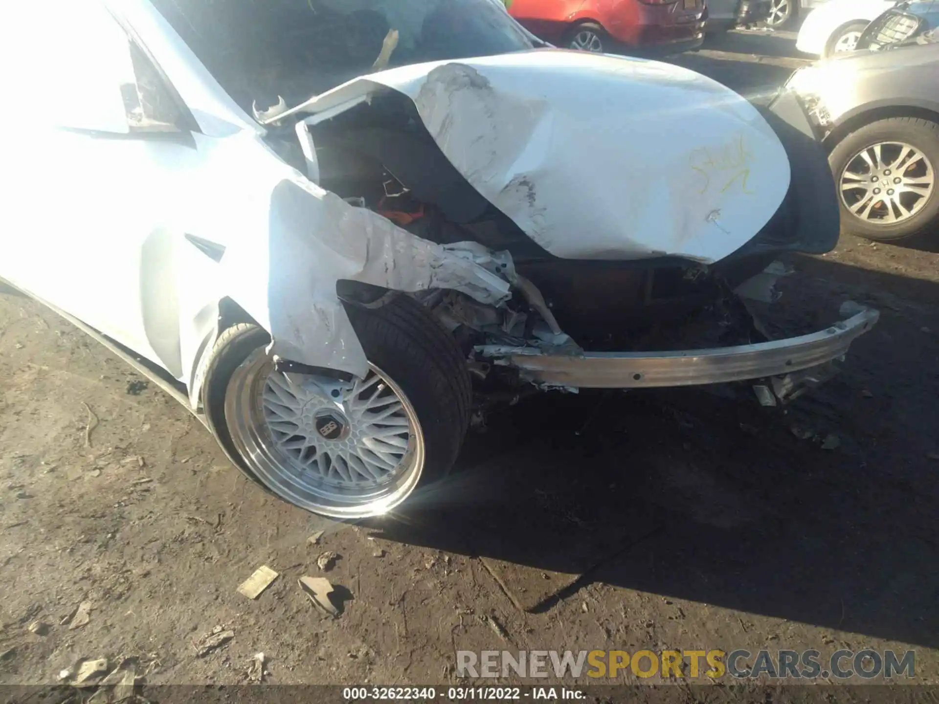 6 Photograph of a damaged car 5YJYGDEE1LF038305 TESLA MODEL Y 2020