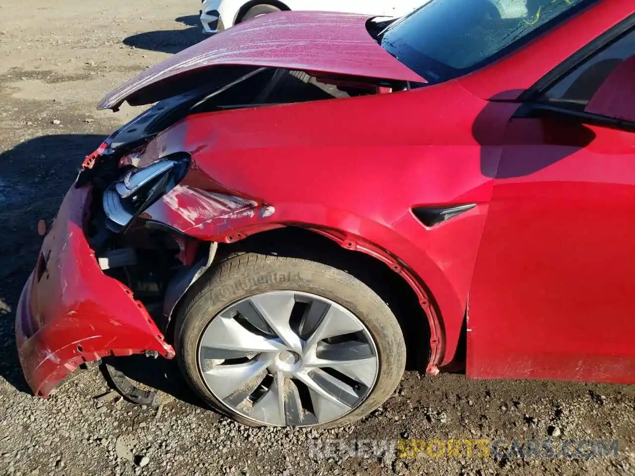 9 Photograph of a damaged car 5YJYGDEE1LF044671 TESLA MODEL Y 2020