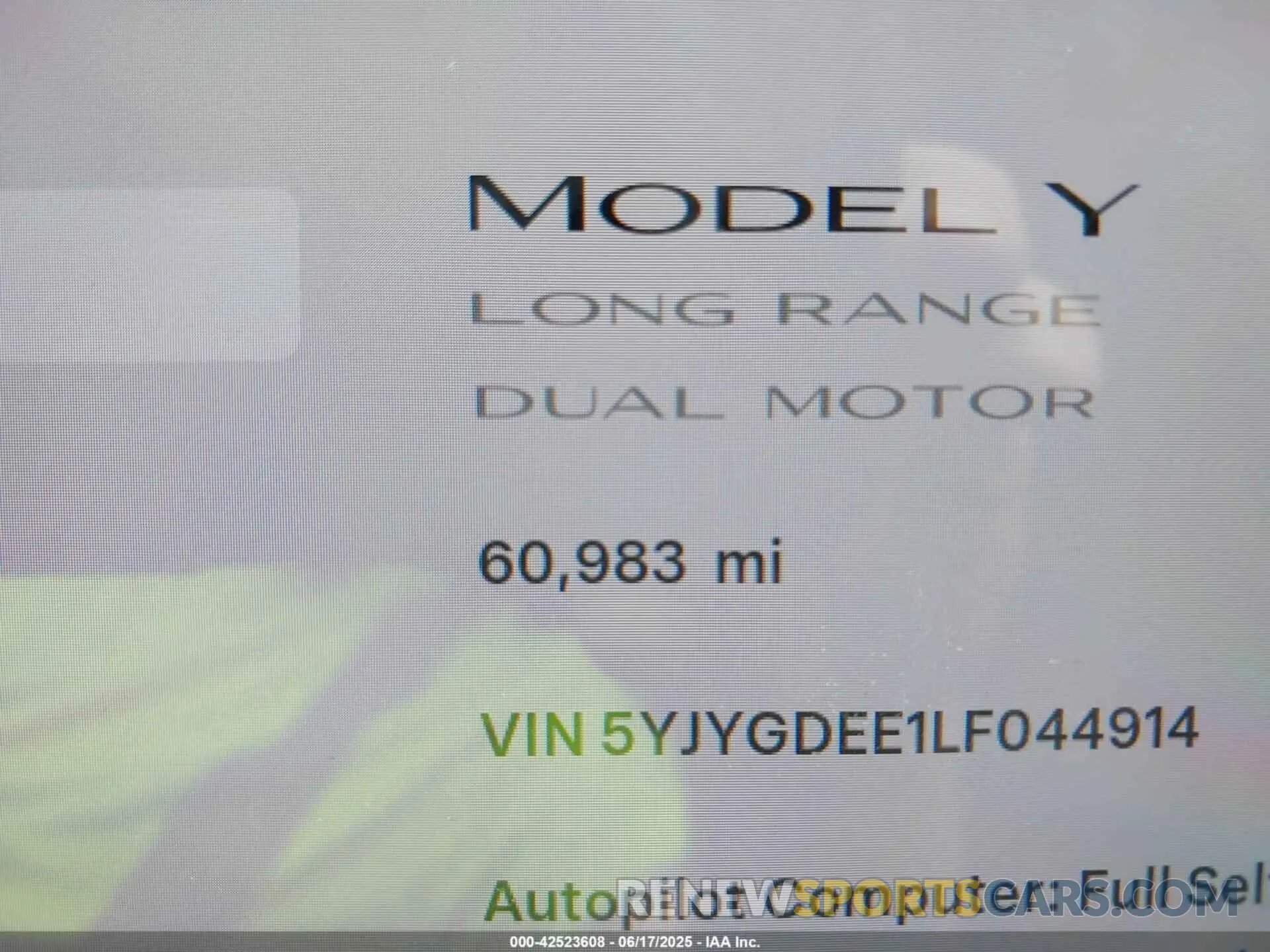 15 Photograph of a damaged car 5YJYGDEE1LF044914 TESLA MODEL Y 2020