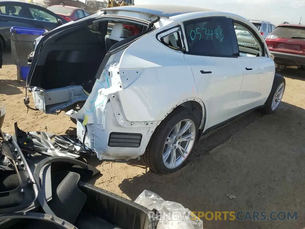 3 Photograph of a damaged car 5YJYGDEE1LF053483 TESLA MODEL Y 2020