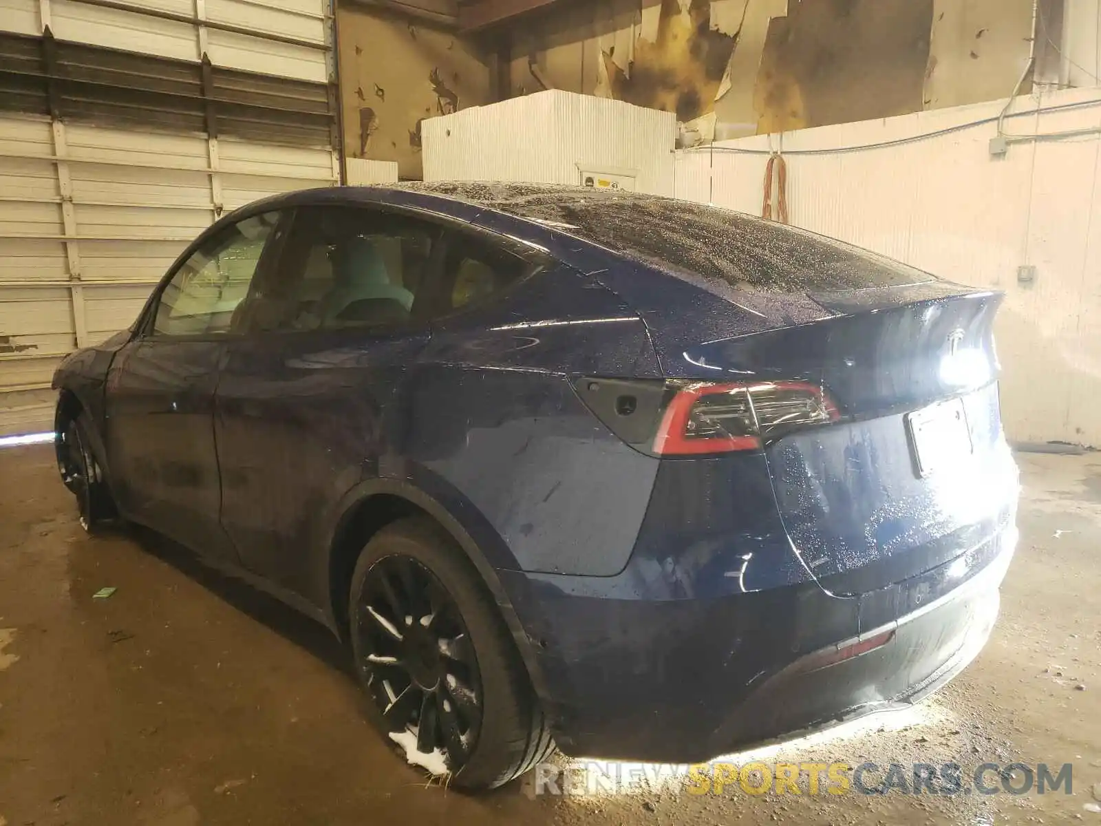 3 Photograph of a damaged car 5YJYGDEE1LF054746 TESLA MODEL Y 2020