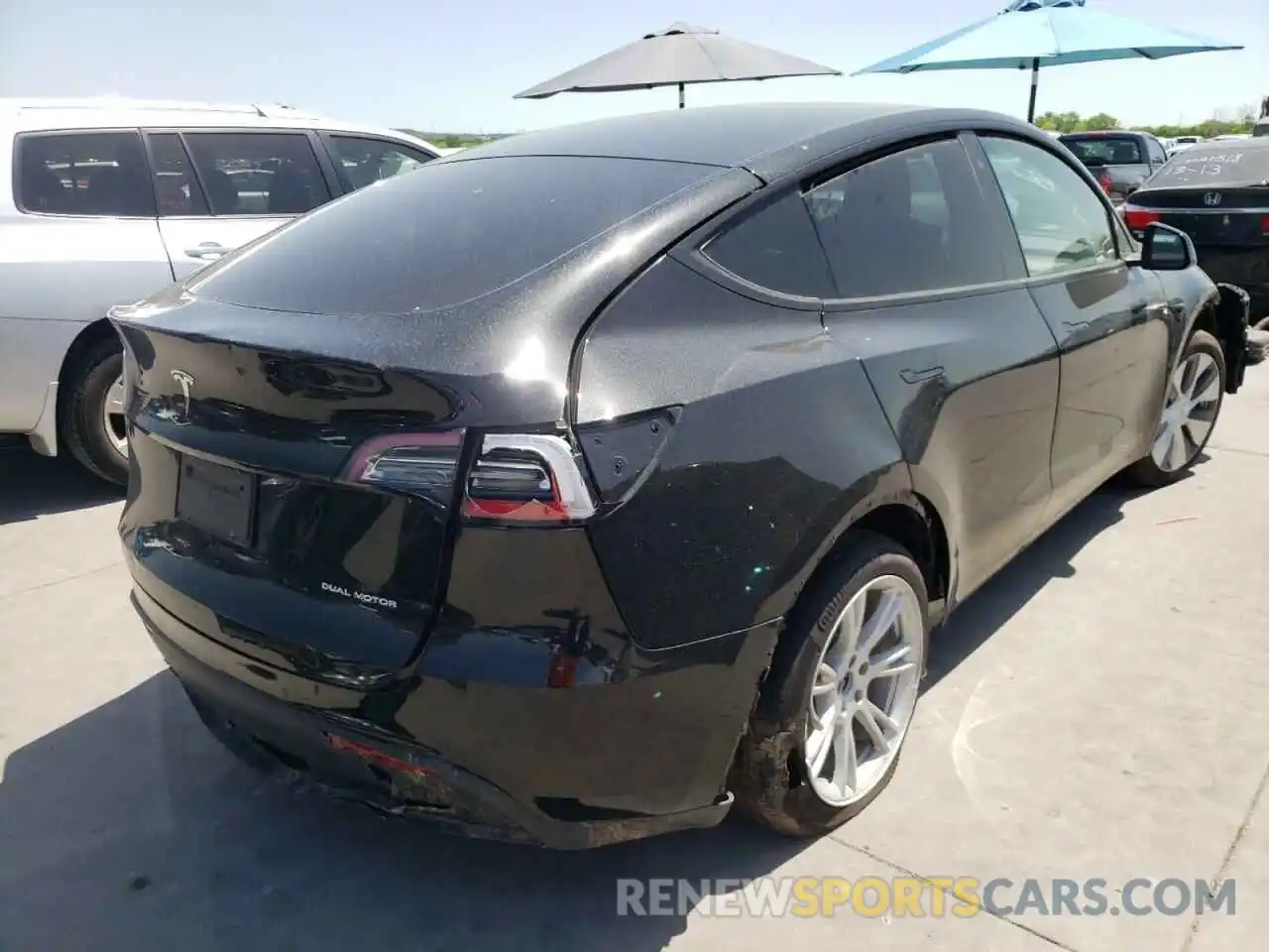 4 Photograph of a damaged car 5YJYGDEE1LF057680 TESLA MODEL Y 2020