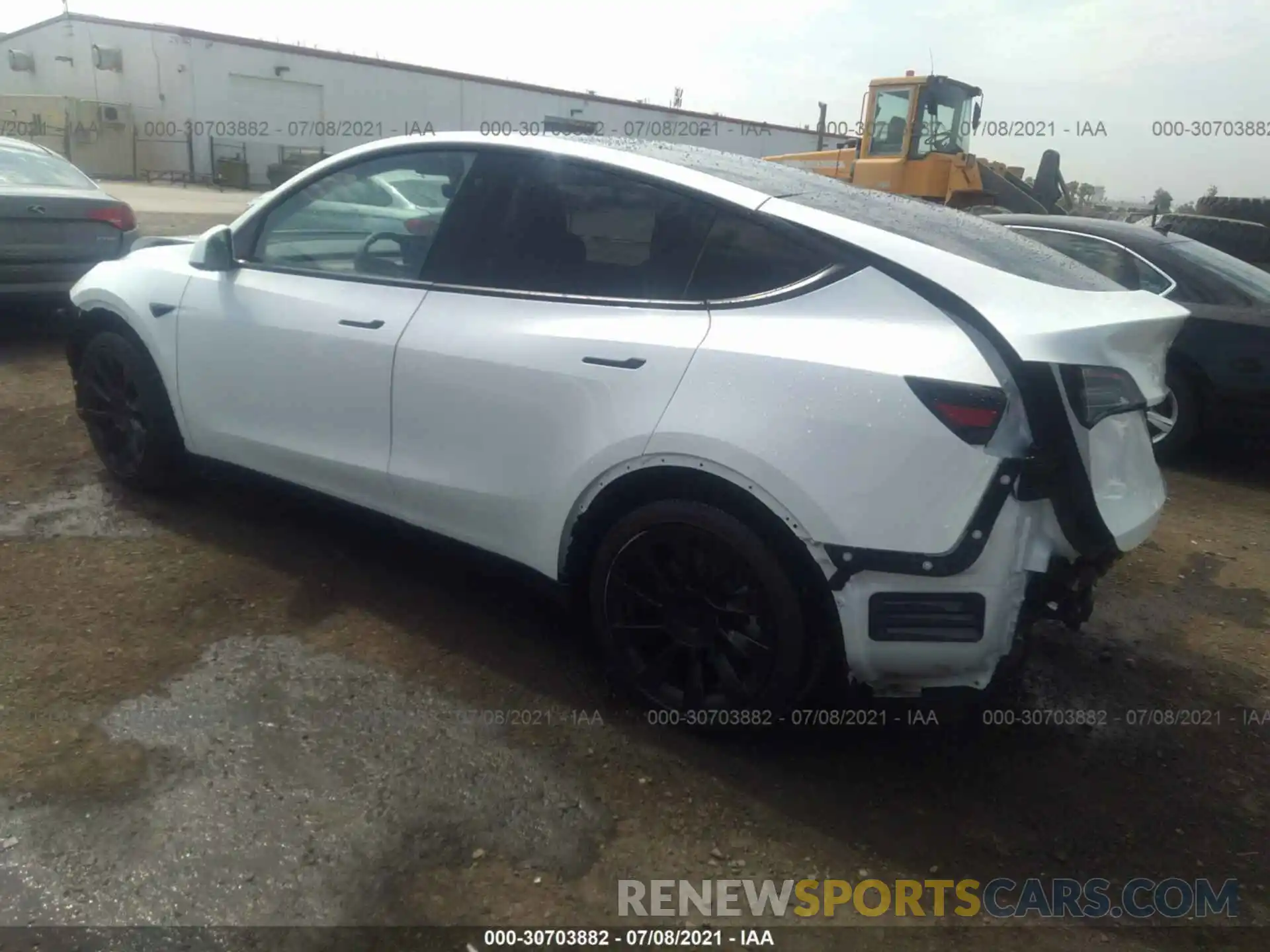 3 Photograph of a damaged car 5YJYGDEE1LF058361 TESLA MODEL Y 2020