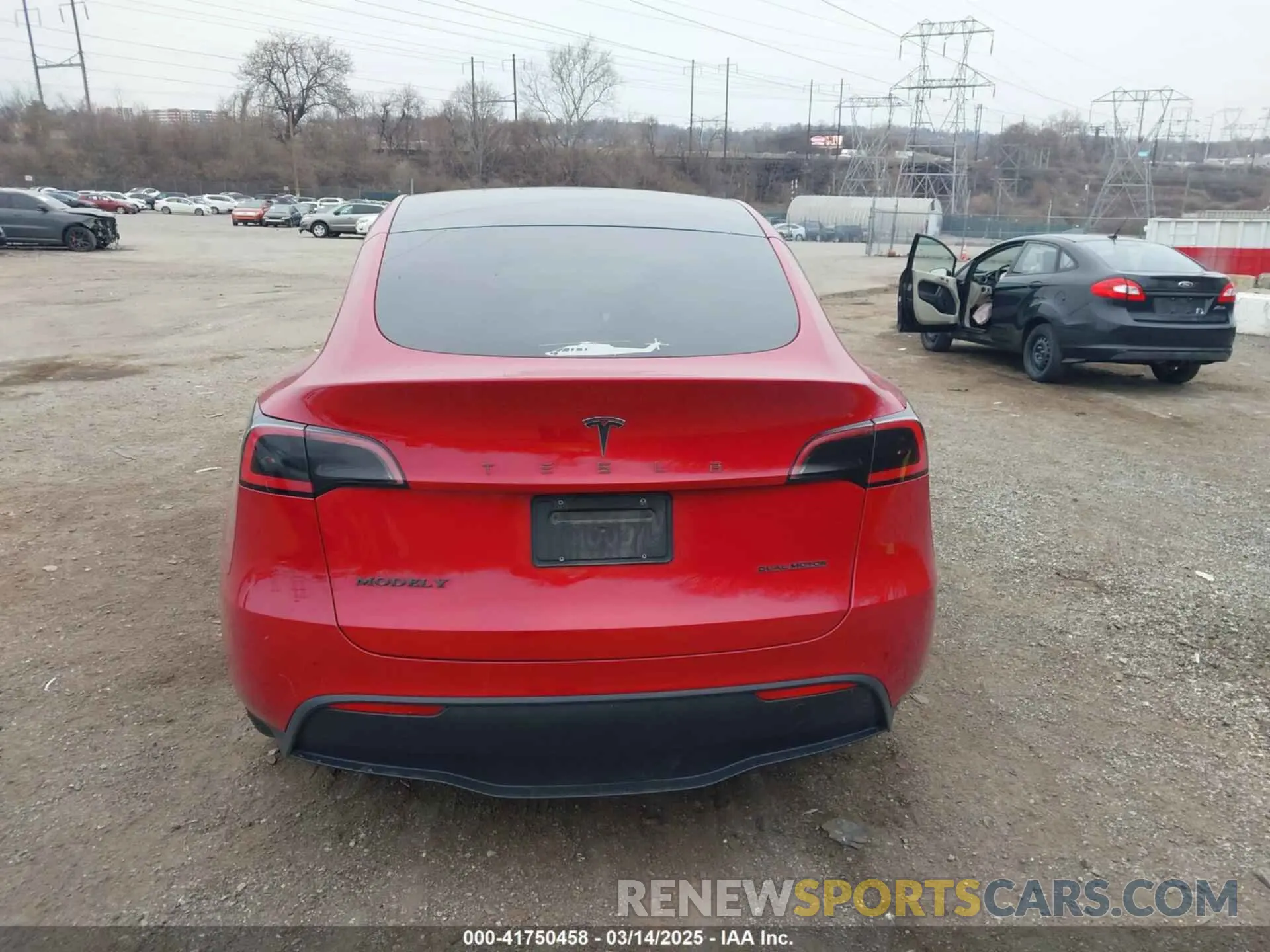 16 Photograph of a damaged car 5YJYGDEE1LF059798 TESLA MODEL Y 2020