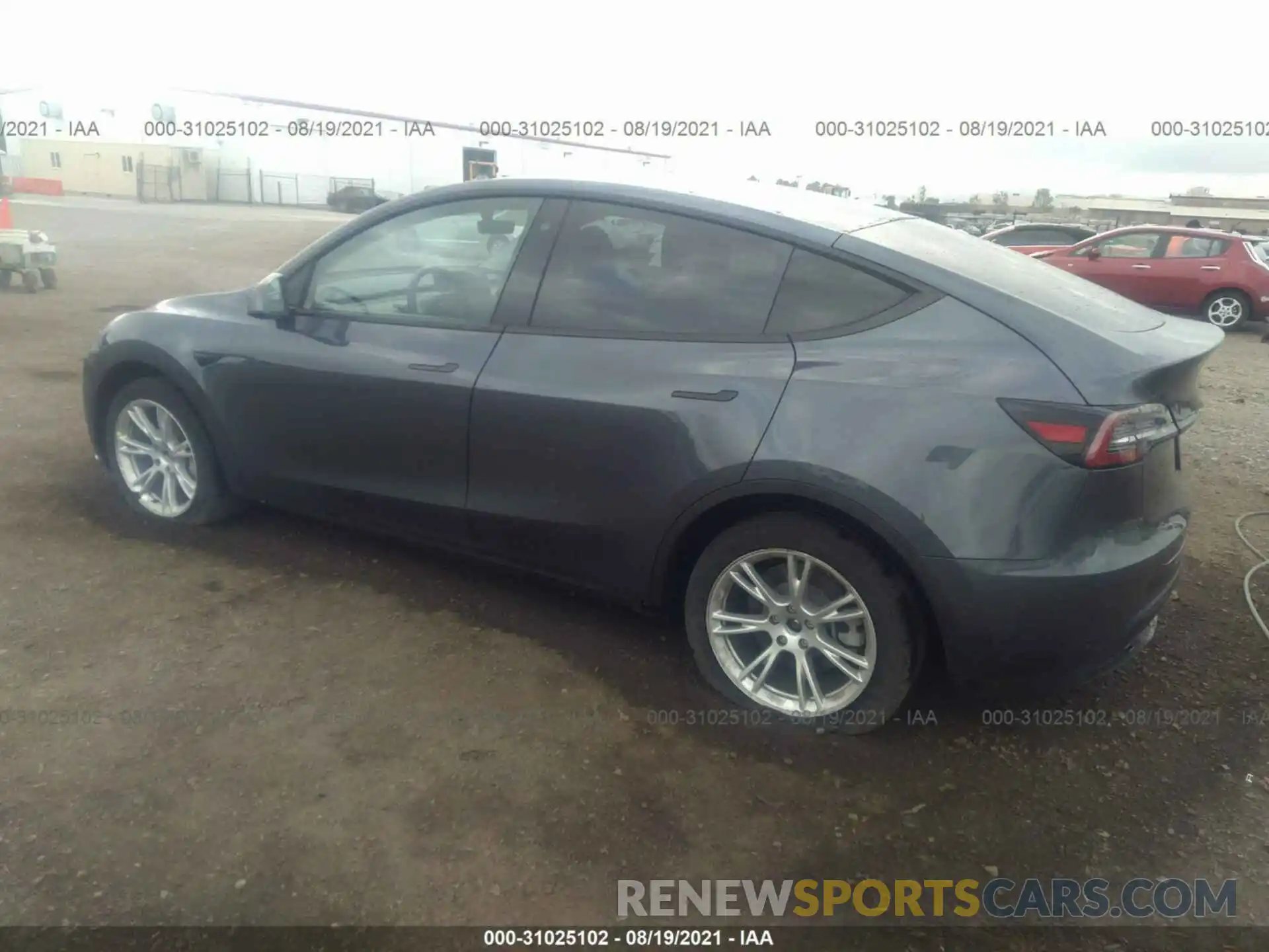 3 Photograph of a damaged car 5YJYGDEE2LF015082 TESLA MODEL Y 2020