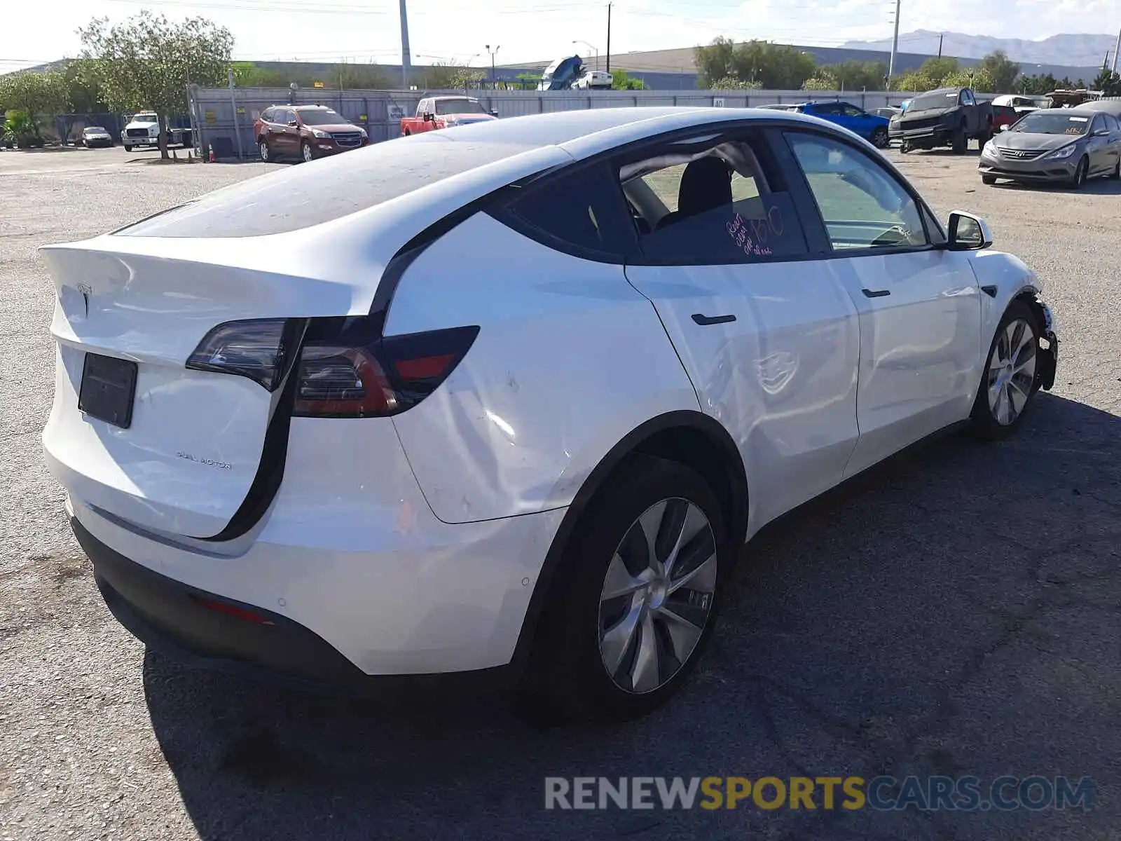 4 Photograph of a damaged car 5YJYGDEE2LF015213 TESLA MODEL Y 2020