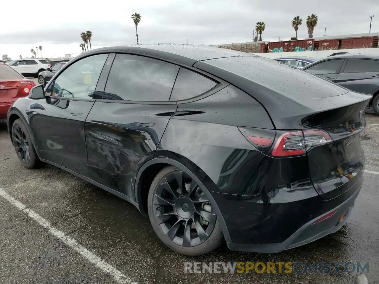 2 Photograph of a damaged car 5YJYGDEE2LF018466 TESLA MODEL Y 2020