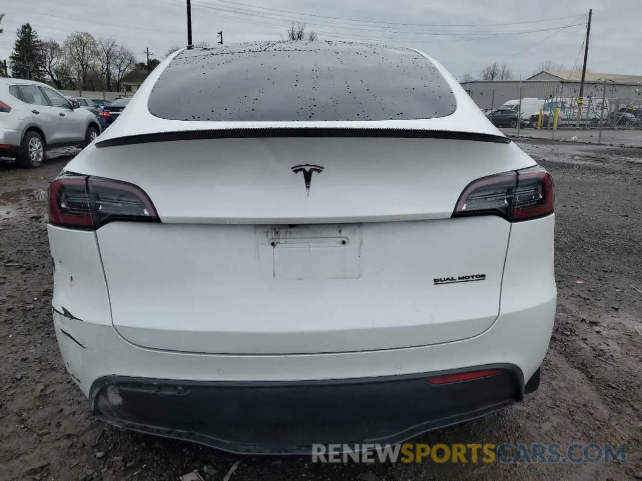 6 Photograph of a damaged car 5YJYGDEE2LF019133 TESLA MODEL Y 2020