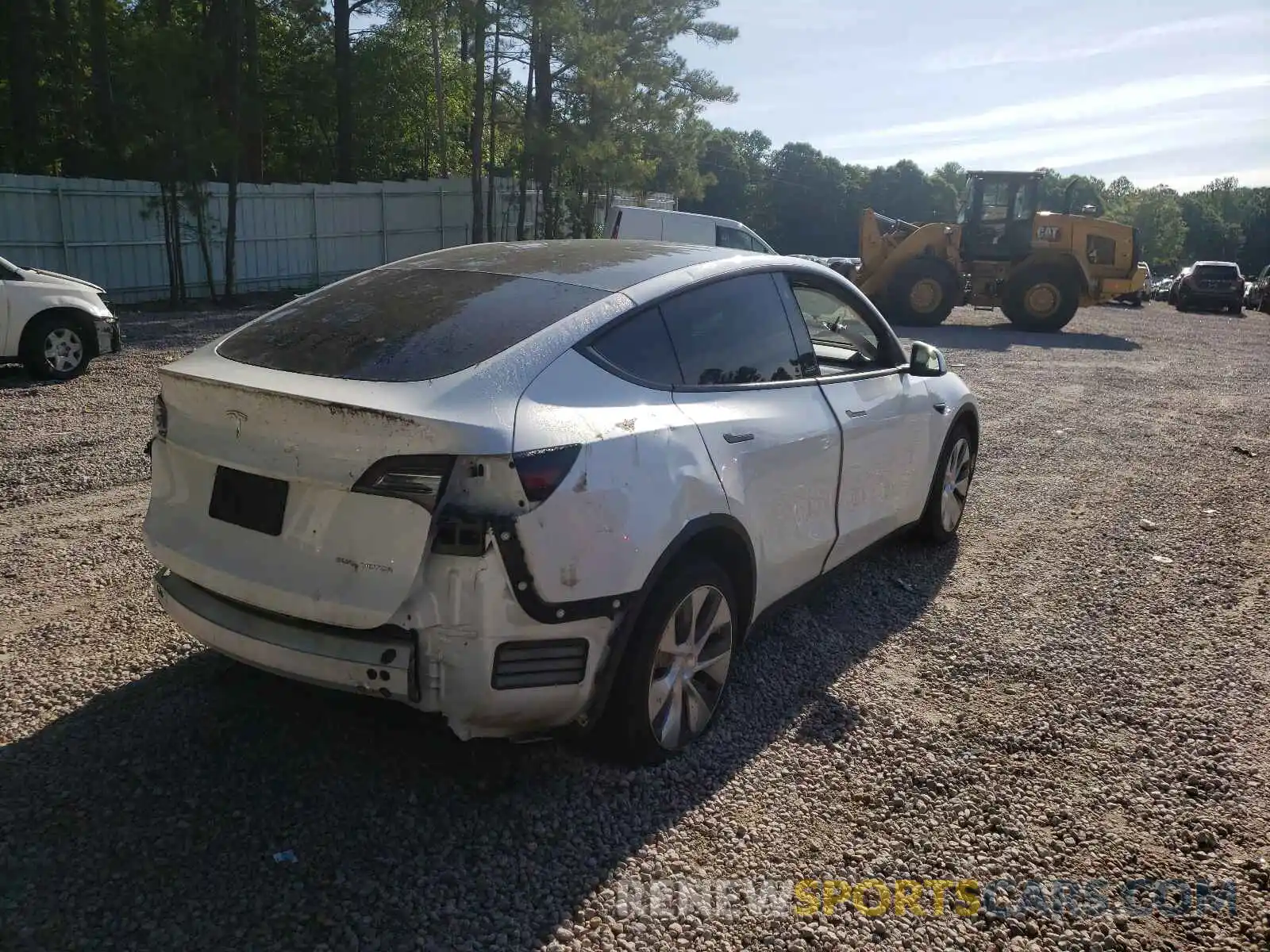 4 Photograph of a damaged car 5YJYGDEE2LF021190 TESLA MODEL Y 2020