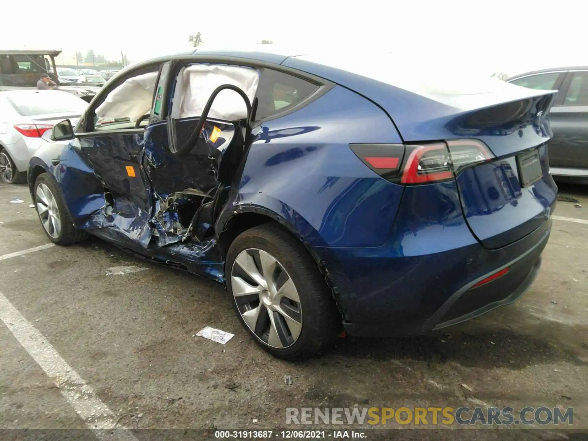 3 Photograph of a damaged car 5YJYGDEE2LF023750 TESLA MODEL Y 2020