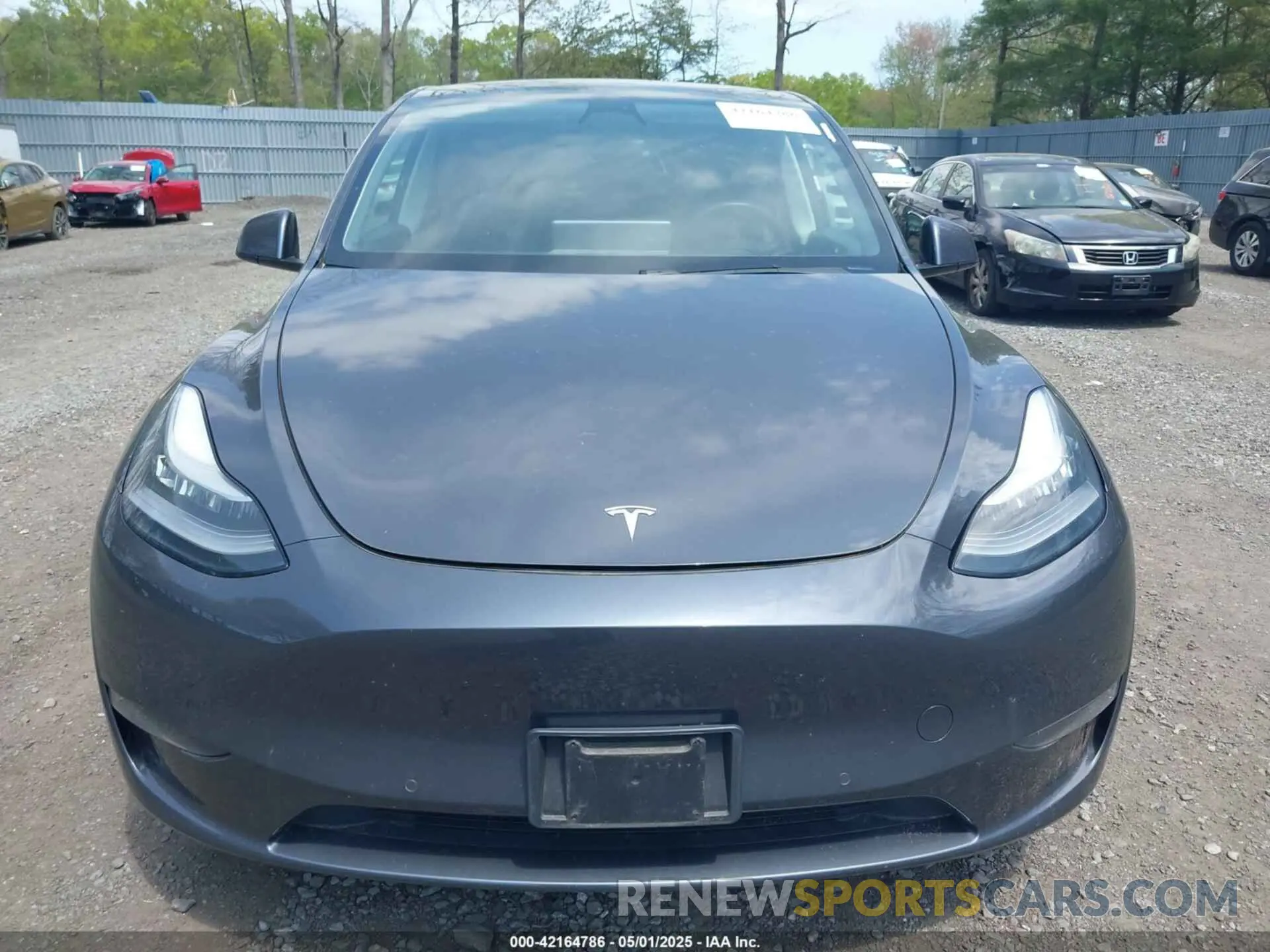 12 Photograph of a damaged car 5YJYGDEE2LF029385 TESLA MODEL Y 2020