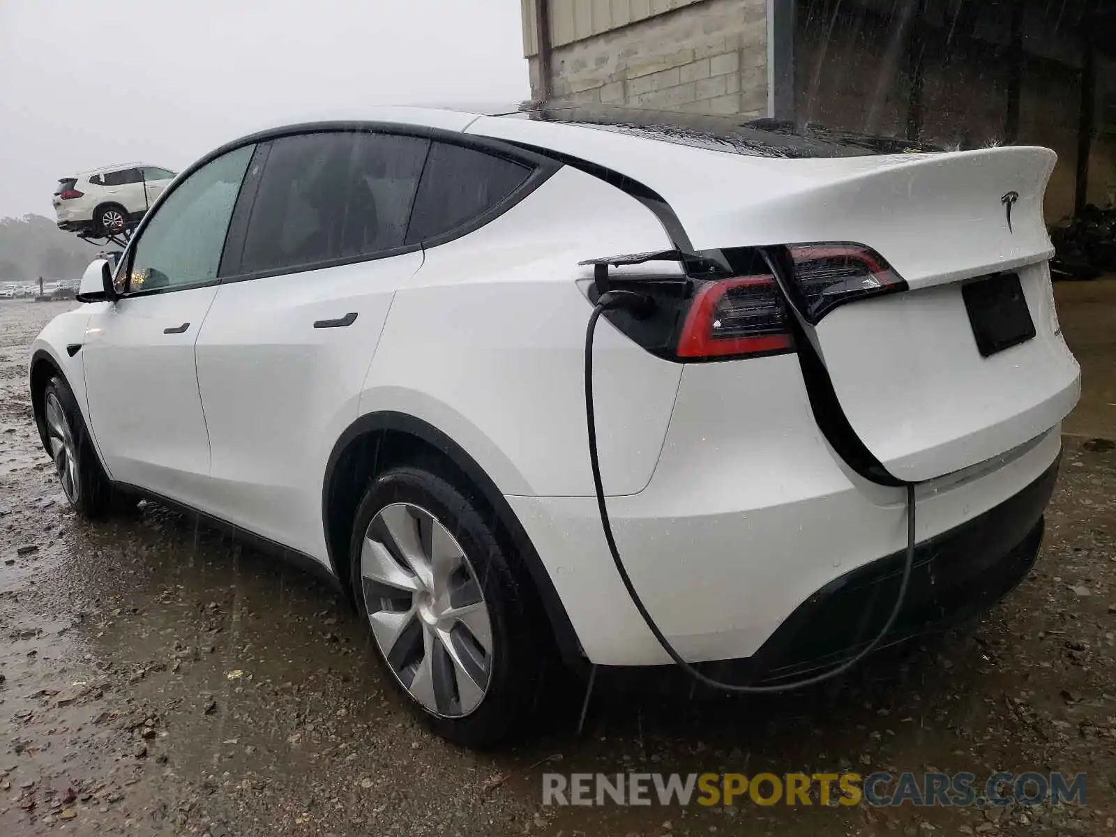 3 Photograph of a damaged car 5YJYGDEE2LF043657 TESLA MODEL Y 2020