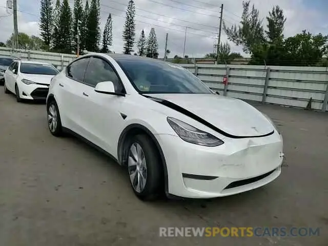 14 Photograph of a damaged car 5YJYGDEE2LF049815 TESLA MODEL Y 2020