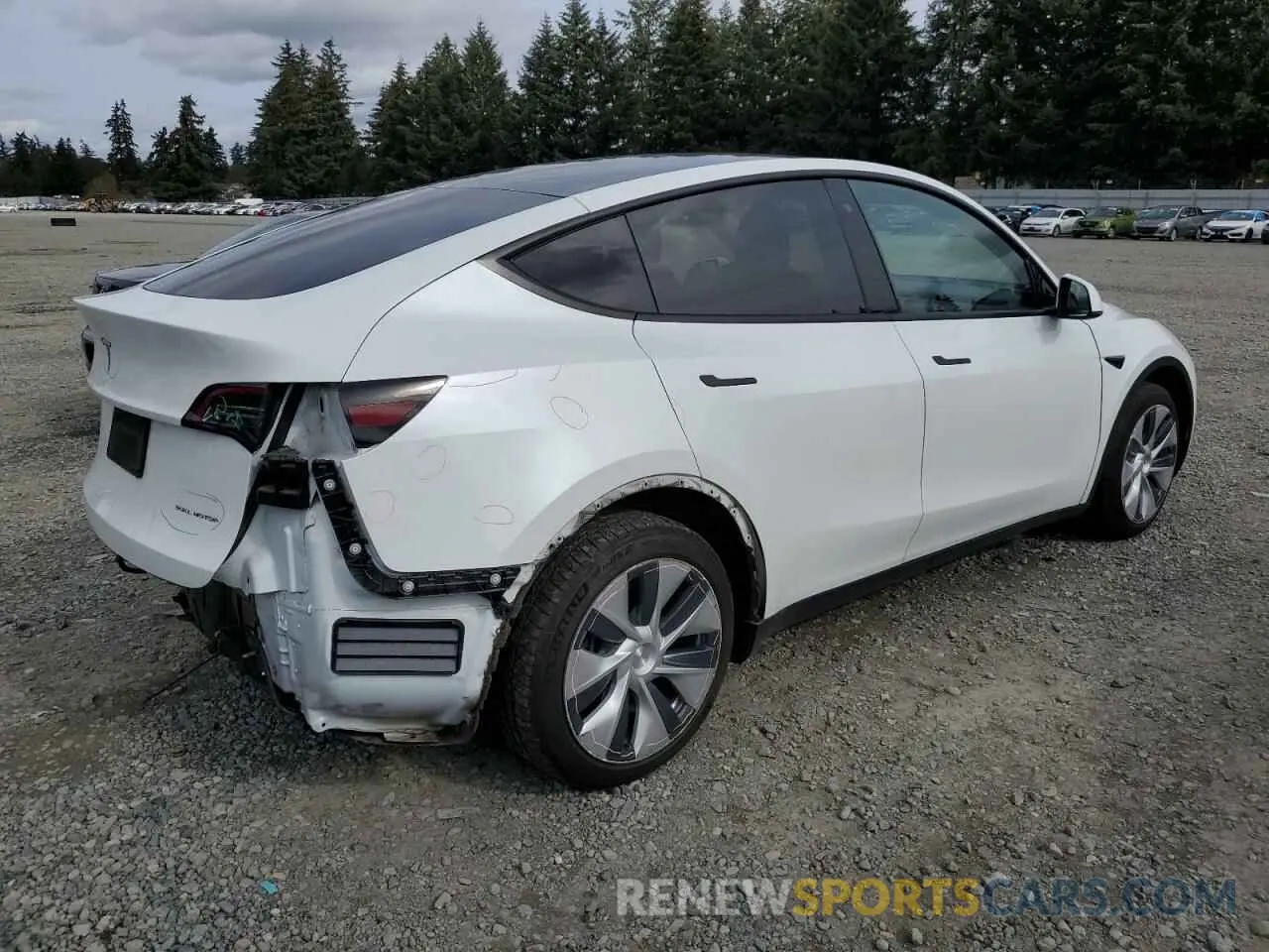 3 Photograph of a damaged car 5YJYGDEE2LF050558 TESLA MODEL Y 2020