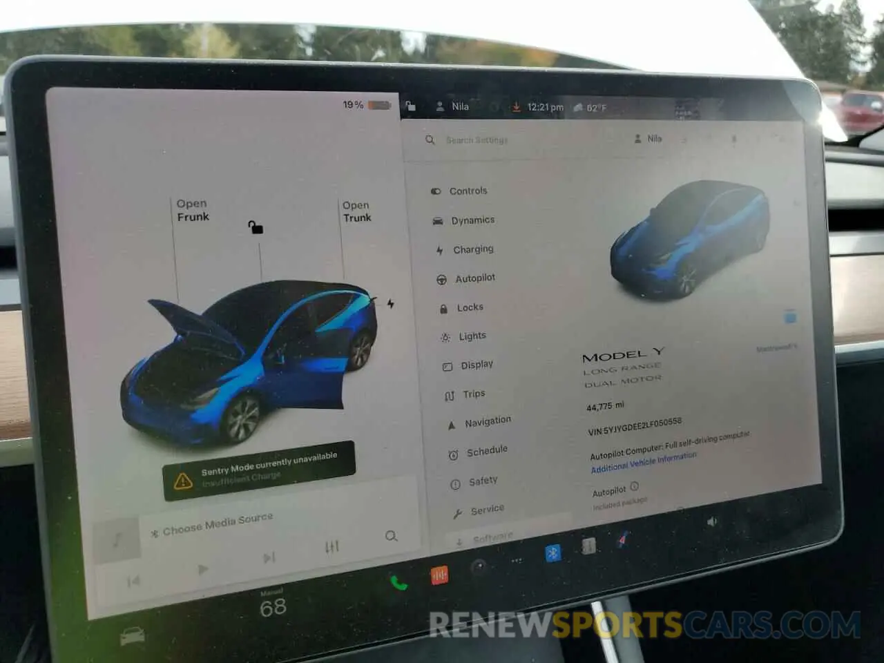 9 Photograph of a damaged car 5YJYGDEE2LF050558 TESLA MODEL Y 2020
