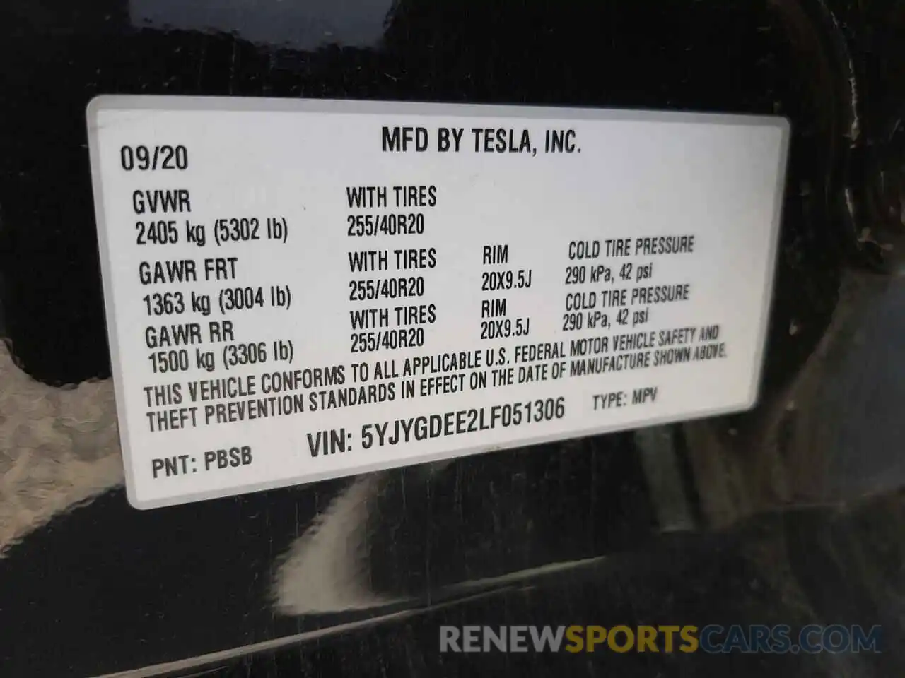 10 Photograph of a damaged car 5YJYGDEE2LF051306 TESLA MODEL Y 2020