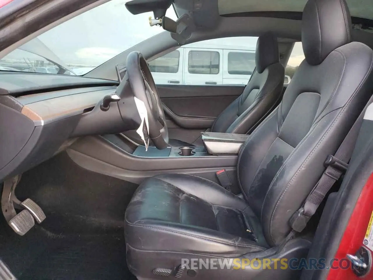 7 Photograph of a damaged car 5YJYGDEE3LF011297 TESLA MODEL Y 2020