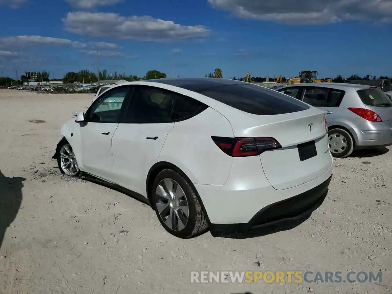 3 Photograph of a damaged car 5YJYGDEE3LF013518 TESLA MODEL Y 2020