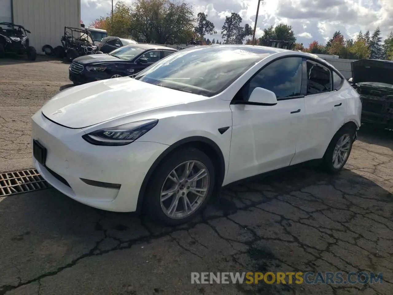1 Photograph of a damaged car 5YJYGDEE3LF014216 TESLA MODEL Y 2020