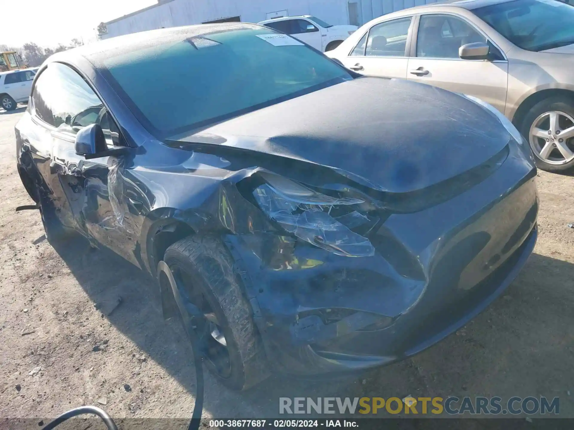 1 Photograph of a damaged car 5YJYGDEE3LF027094 TESLA MODEL Y 2020