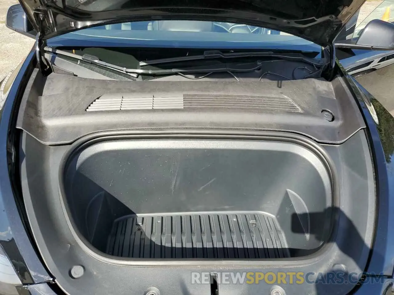 13 Photograph of a damaged car 5YJYGDEE3LF033803 TESLA MODEL Y 2020