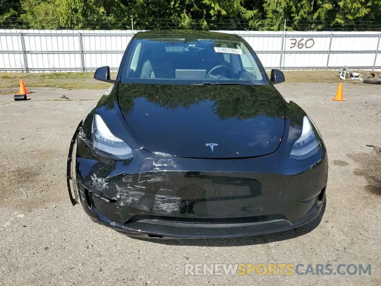 5 Photograph of a damaged car 5YJYGDEE3LF033803 TESLA MODEL Y 2020