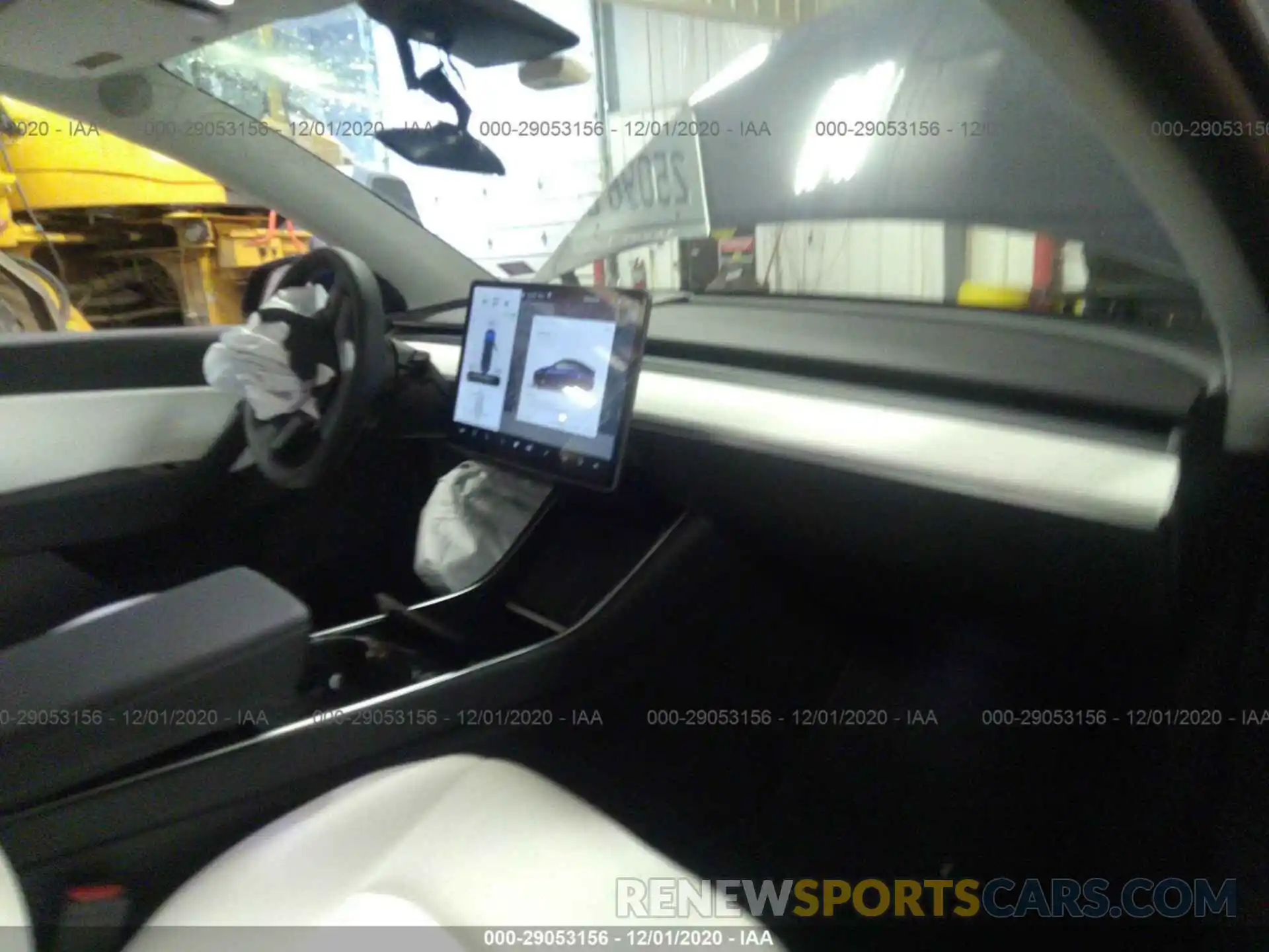 5 Photograph of a damaged car 5YJYGDEE3LF037589 TESLA MODEL Y 2020