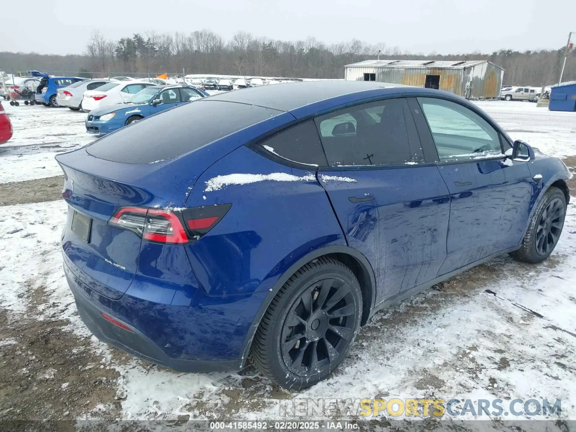 4 Photograph of a damaged car 5YJYGDEE3LF038578 TESLA MODEL Y 2020