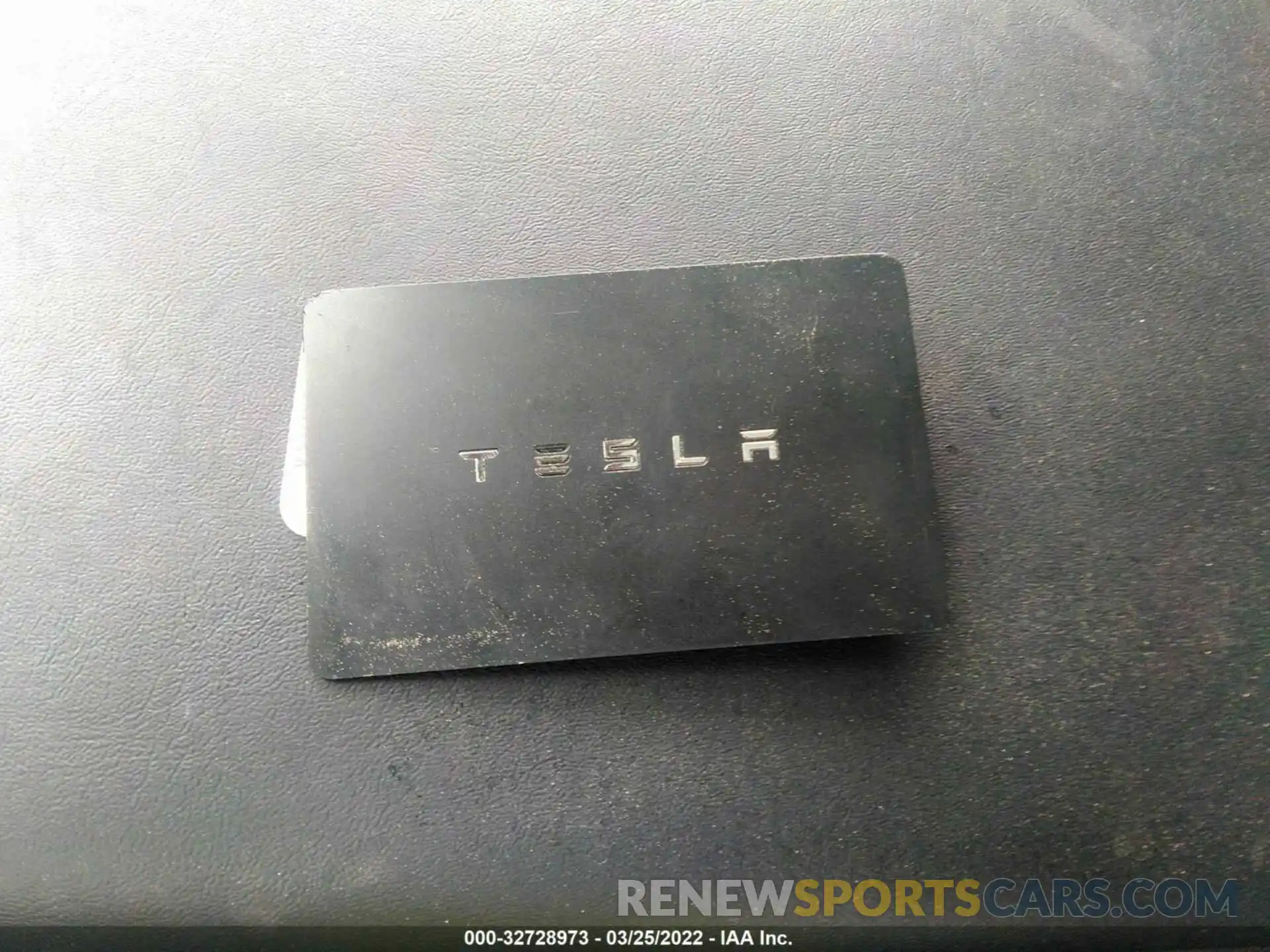 11 Photograph of a damaged car 5YJYGDEE3LF043666 TESLA MODEL Y 2020