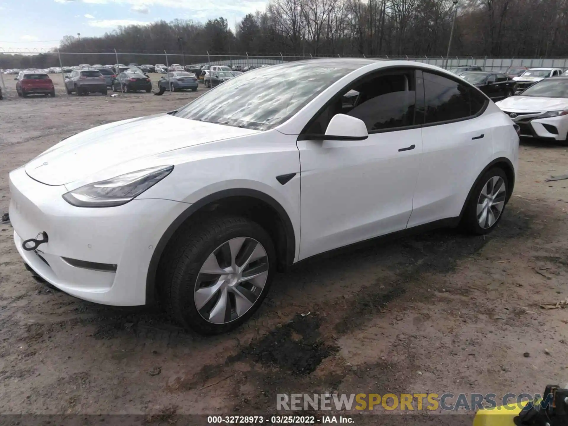 2 Photograph of a damaged car 5YJYGDEE3LF043666 TESLA MODEL Y 2020