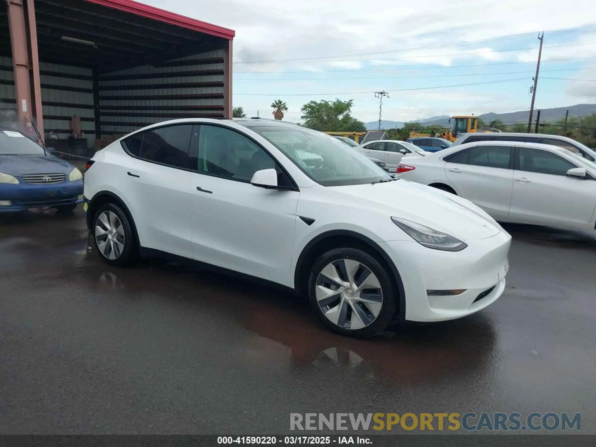1 Photograph of a damaged car 5YJYGDEE3LF043800 TESLA MODEL Y 2020