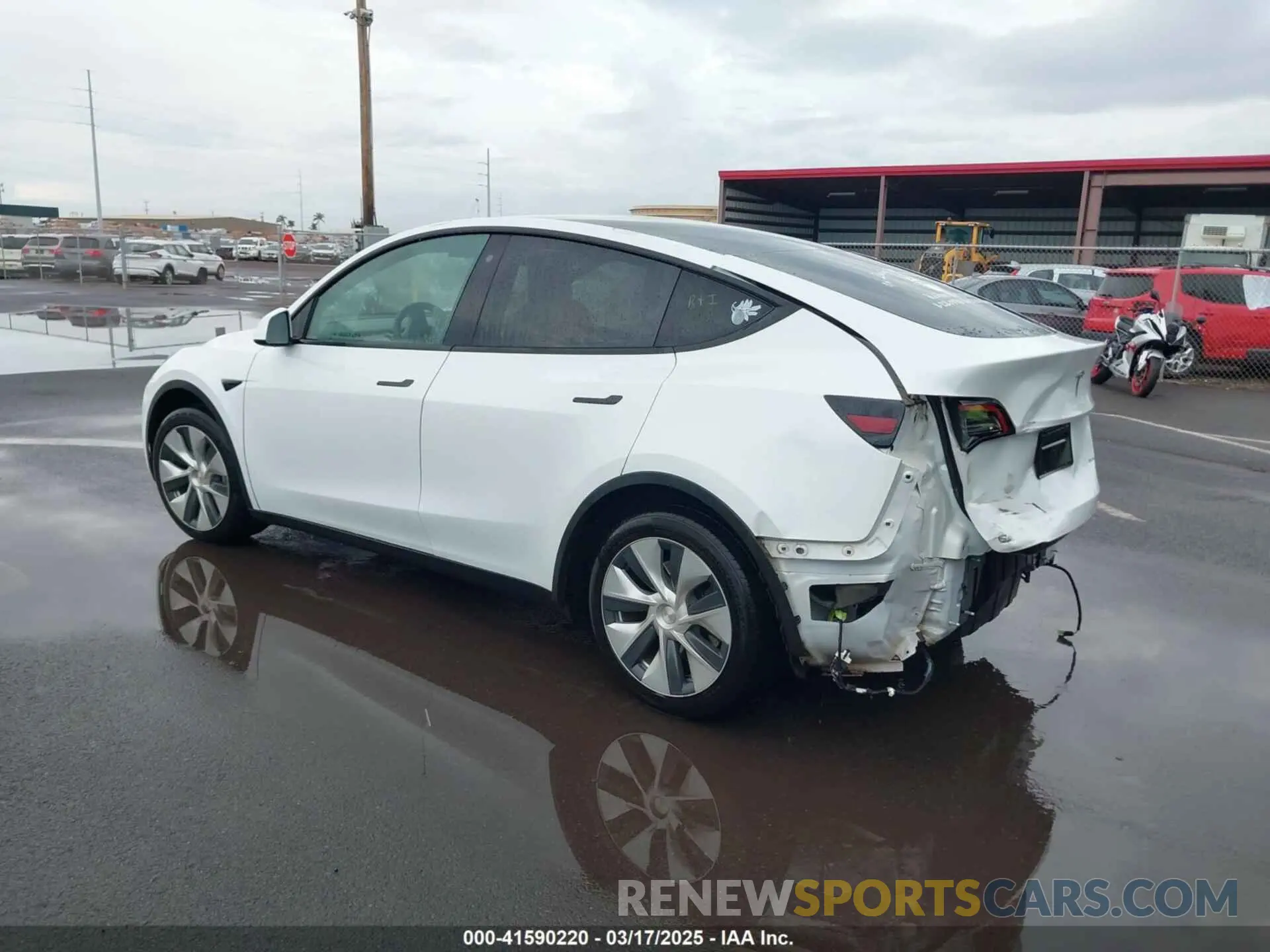 3 Photograph of a damaged car 5YJYGDEE3LF043800 TESLA MODEL Y 2020