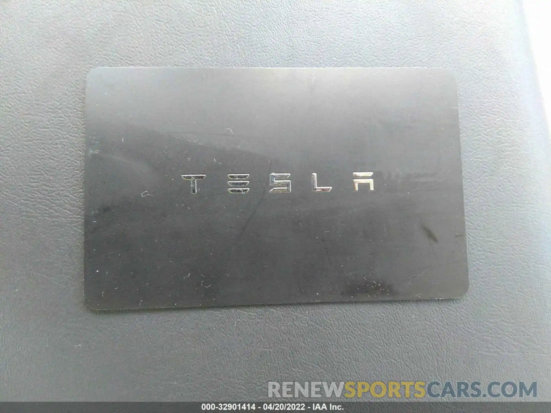 11 Photograph of a damaged car 5YJYGDEE3LF044820 TESLA MODEL Y 2020