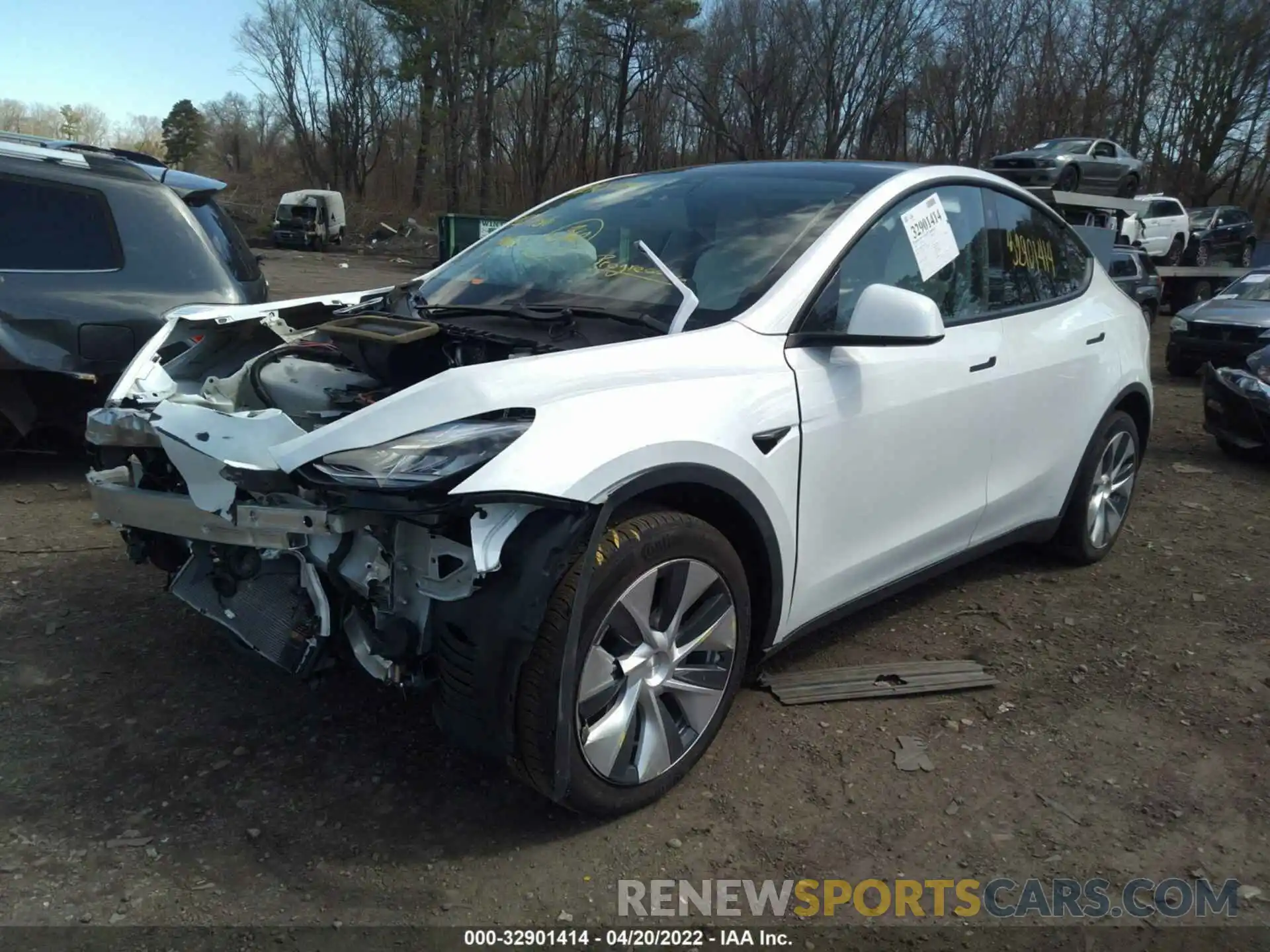 2 Photograph of a damaged car 5YJYGDEE3LF044820 TESLA MODEL Y 2020