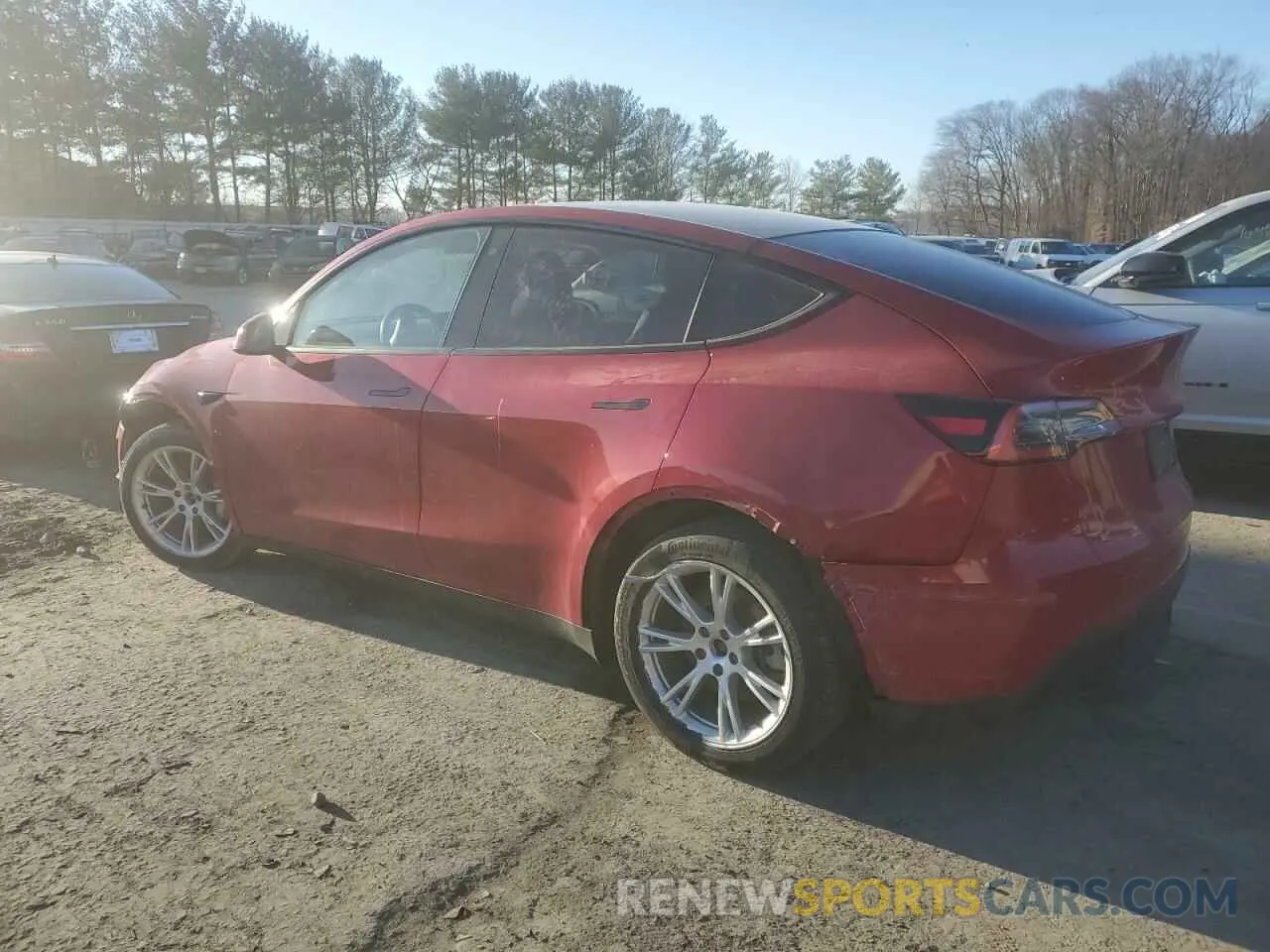 2 Photograph of a damaged car 5YJYGDEE3LF047460 TESLA MODEL Y 2020