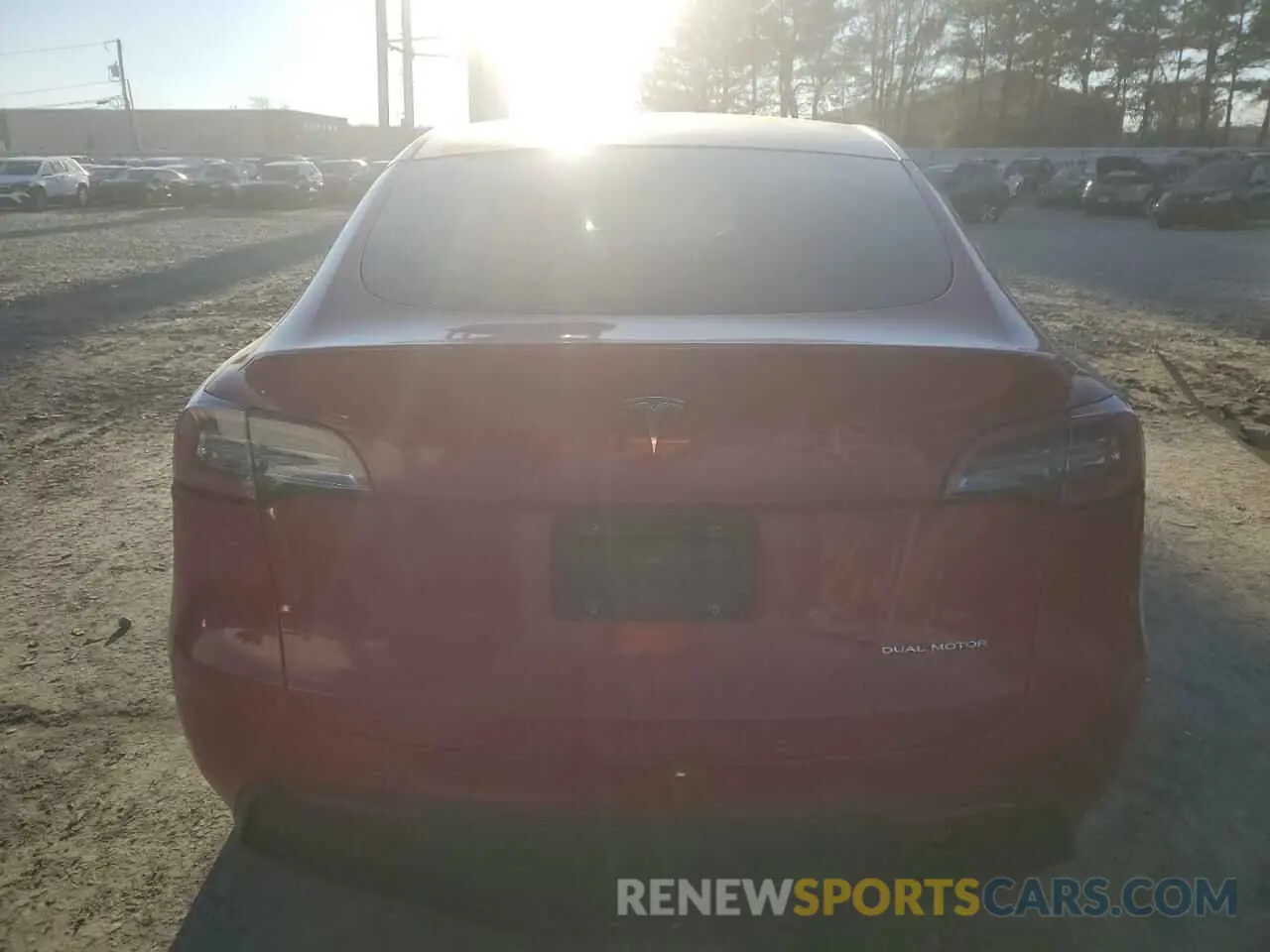 6 Photograph of a damaged car 5YJYGDEE3LF047460 TESLA MODEL Y 2020