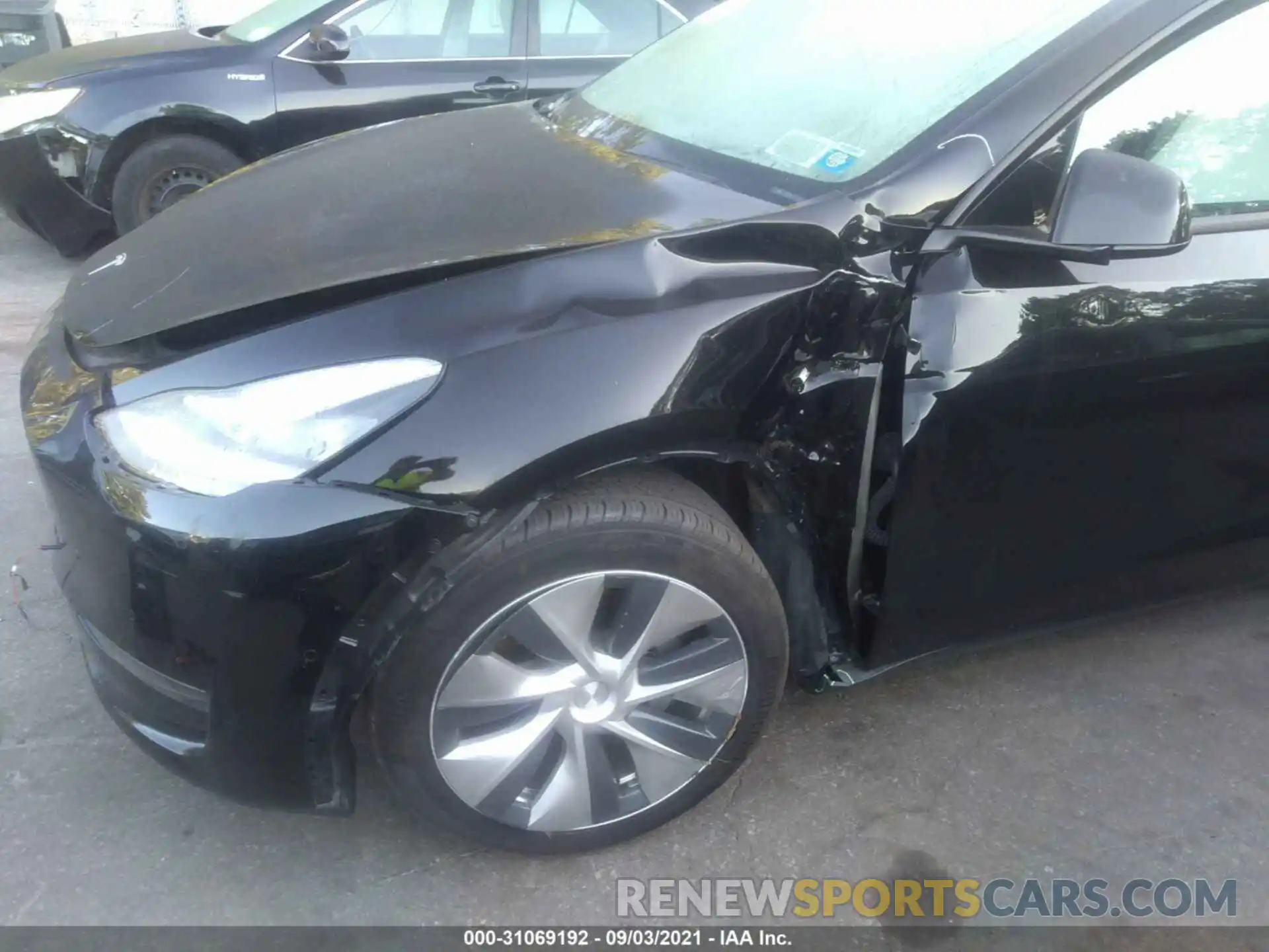 6 Photograph of a damaged car 5YJYGDEE3LF049757 TESLA MODEL Y 2020