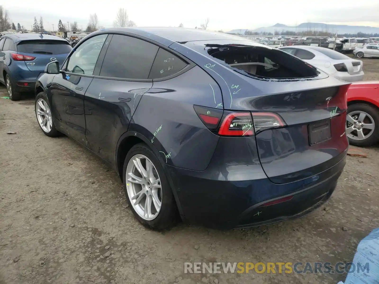 3 Photograph of a damaged car 5YJYGDEE3LF050911 TESLA MODEL Y 2020