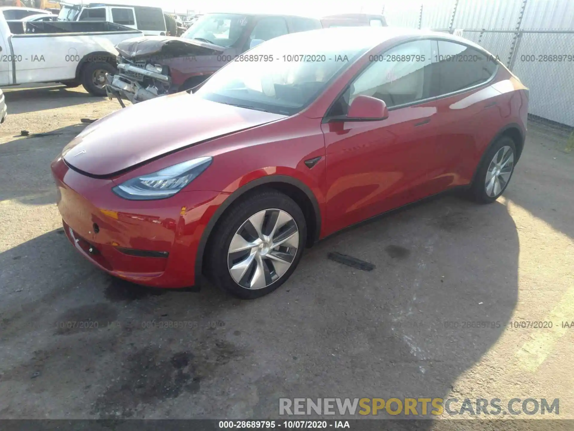 2 Photograph of a damaged car 5YJYGDEE3LF051458 TESLA MODEL Y 2020